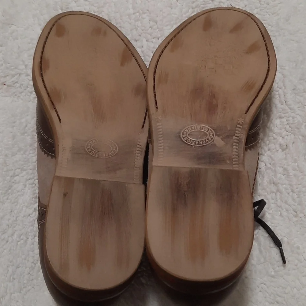 Vince Camuto Two-Tone Brown Oxford Shoes
